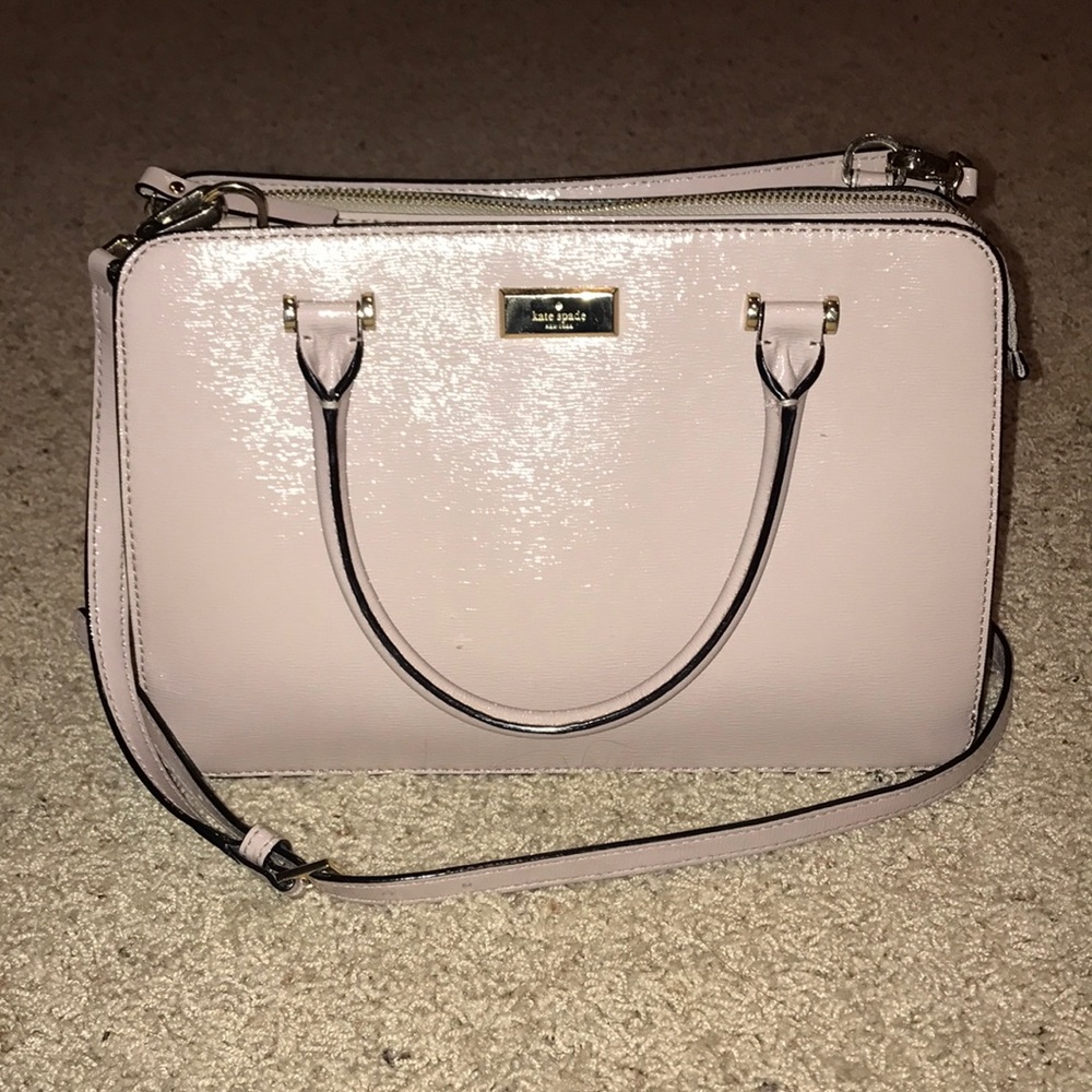 Kate Spade crossbody. Light tan.